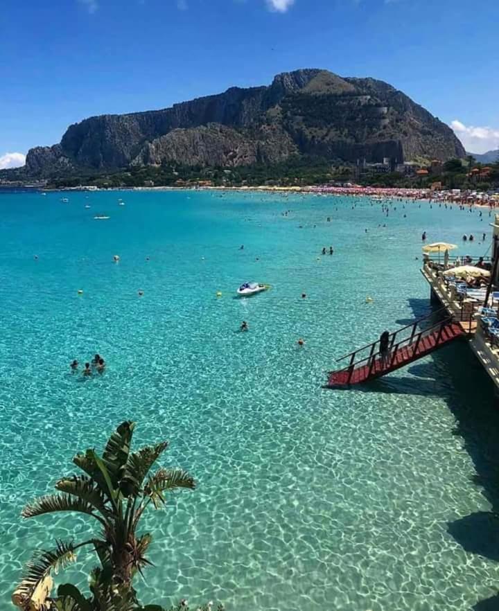 La Casetta Del Melograno Hébergement de vacances Mondello